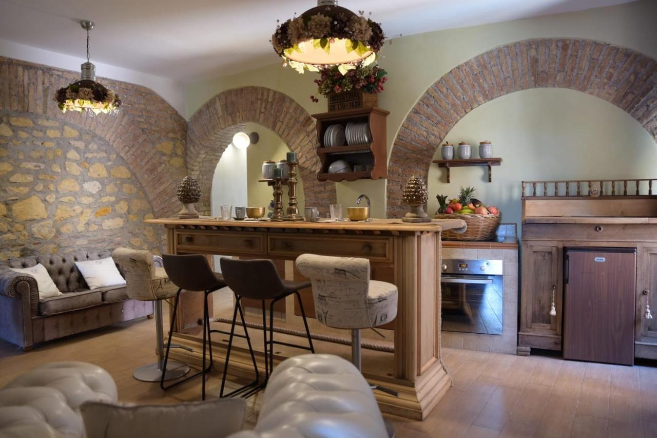 San Salvator Luxury Suites Nettuno Exterior foto