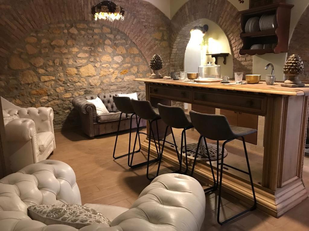 San Salvator Luxury Suites Nettuno Exterior foto