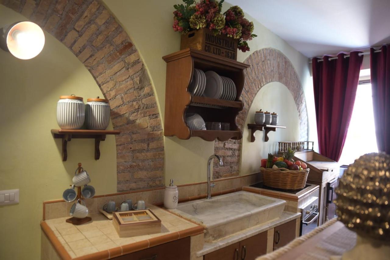 San Salvator Luxury Suites Nettuno Exterior foto